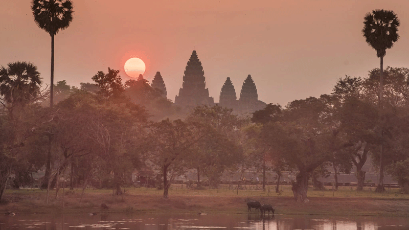 04 JOURS-ANGKOR-LEVER DE SOLEIL +++